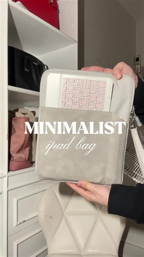 Stylish iPad & Tablet Bags for Protection