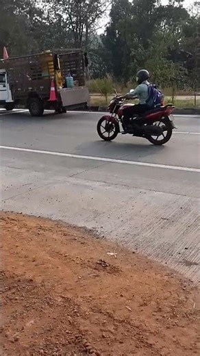 aese safhr me #bollywood #jiskeaanesemukammalhogayithizindagisong #song #tereliyehumhaijiye #love #e