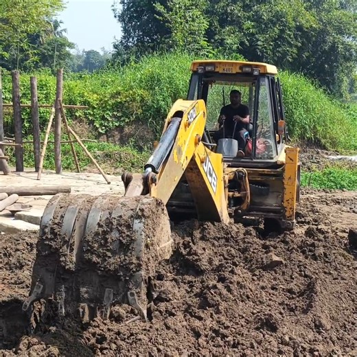 new operating jcb3dx mini cat JCB #shorts #jcb #viral #trending