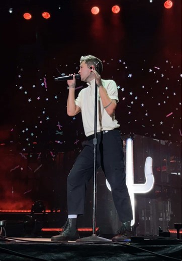 Tyler Joseph Performance Highlights from Takeover Tour