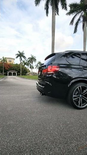 F85 X5M OEM Exhaust Mode with Custom CF Tips