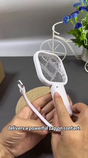 Big power, tiny package! ⚡🦟 This USB mini electric mosquito swatter delivers a satisfying 3000V zap in a compact, portable size. Perfect for camping, picnics, or keeping on your desk. Just swing and watch those bugs disappear—no chemicals, no mess. #MiniMosquitoSwatter #USBRechargeable #BugZapper #PortableGadget #SummerEssential