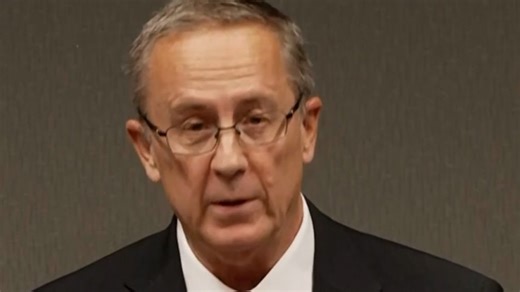 Robinson’s parents recall recognizing him in manhunt photo