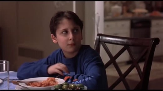 Elf: Trailer for 2003 film starring Daniel Tay and Will Ferrell