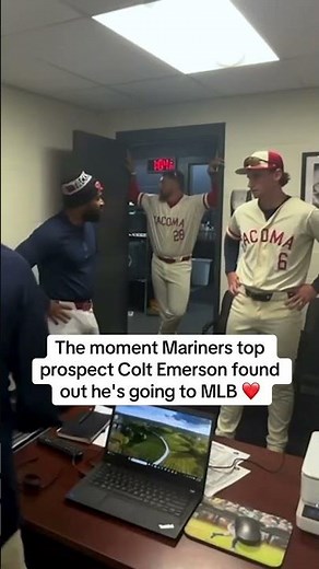 Never gets old 🥹 (via Seattle Mariners/X)