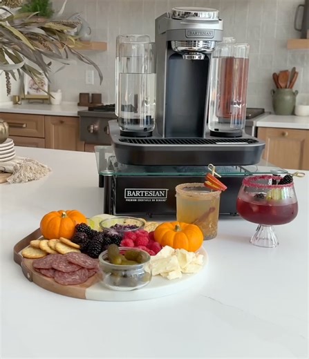 Bartesian | The fall hosting hack to end all hosting hacks 🙌 🎥 @ourforevertnfarmhouse | Instagram