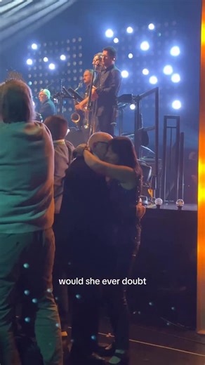 Loved this moment during ‘If Tomorrow Never Comes’ at my NYE show ❤️ | Ronan Keating