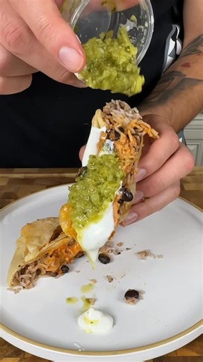 Karim Saad on Instagram: "I don’t feel like cooking today so I’m testing @cookunity to see if they’re really worth the hype! 🤔 #cookunitypartner #cookunity #mealprep"