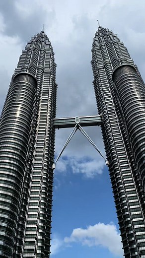 Habibi Come to Malaysia 🇲🇾 - Explore Kuala Lumpur with AK Travels!