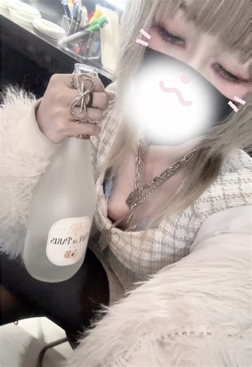 謹賀新年 #池袋コンカフェ #コンカフェ # コンカフェキャスト #地雷系女子 #自撮り界隈 #コンカフェ嬢の日常