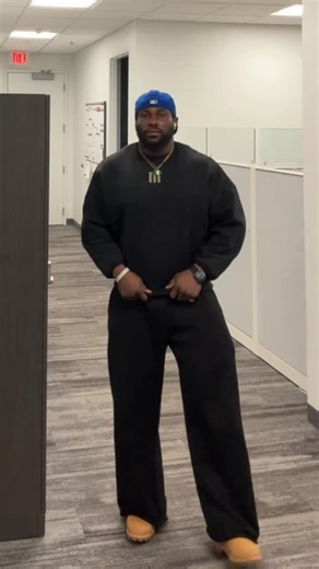 BLACK MEN | Wanna win this giveaway? 😜 ( via @squarely_mike ) | Instagram