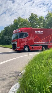 36K reactions · 346 comments | Auf Achse mit dem DAF XG+ 530 FT  Gemeinsam mit Journalisten ging’s raus auf die Strecke – reale Bedingungen, echte Eindrücke. Komfort, Raumgefühl und Power auf jeder Etappe. == #daf #daftrucks #lkw #trucklife #truck | DAF Trucks Deutschland | Facebook