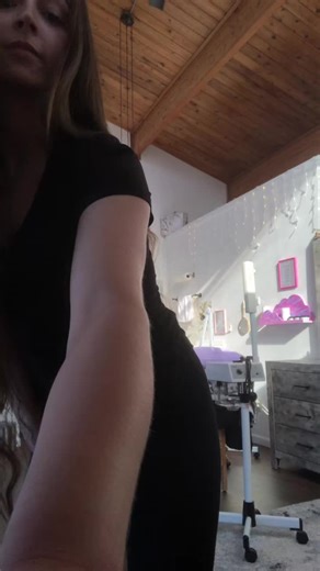 this sounddd🤏🔥 #loveme #dance #whitegirl #dreamchaser #swag