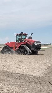 1.7M views · 10K reactions | Case Ih tractor #tractorlife #caseihagriculture #tractorlife | Big Machines | Facebook