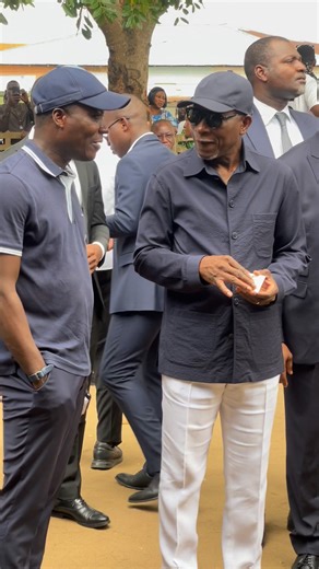 527K views · 11K reactions | Écoutez jusqu’à la fin et dites en commentaire la petite conversation que vous avez entendu 藍. Norris Codjo | Norris Codjo | Facebook