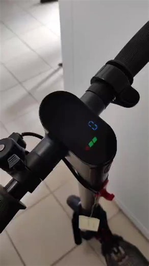 Remplacement de la poignée de frein sur trottinette Wispeed