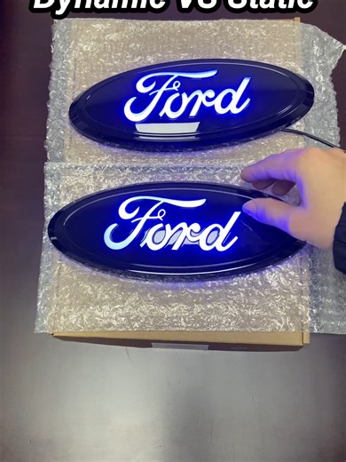 Dynamic vs Static Ford Logo Effects