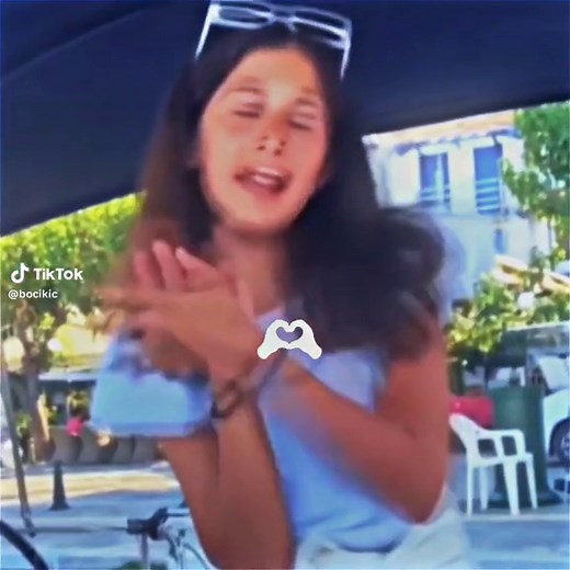 Ana Bozovic: La Dama Serbia
