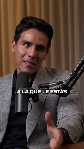 Comment FLIPP to hear the full episode with Alonso Arteaga on how to remodel and sell