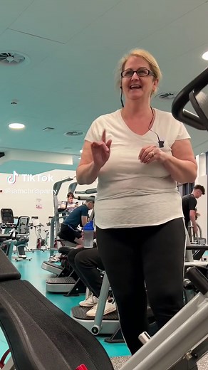 Guessing Songs with Fingers Challenge!