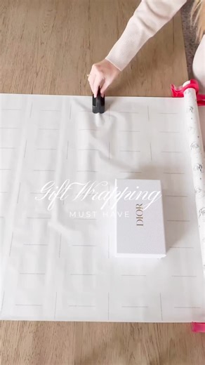 Nora Ynessa on Instagram: "Different Versions, Different Reviews: The Key to Fast, Accurate Amazon Choices Many Amazon products come in multiple versions—different colors, capacities, sizes, or updated models. One often overlooked trick is to read reviews for the exact version you plan to buy. For example, many 5-star ratings may belong to an older version, while the latest model has issues with battery or connectivity. Filtering by specific version helps you avoid misleading reviews. Pro tip: c