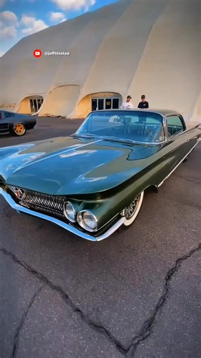 In 1960, American luxury cars were known for size, comfort, and presence-but this one also had a serious roar. The 1960 Buick Invicta combined smooth luxury with real V8 power. Under the hood was Buick's famous 401 cubic-inch