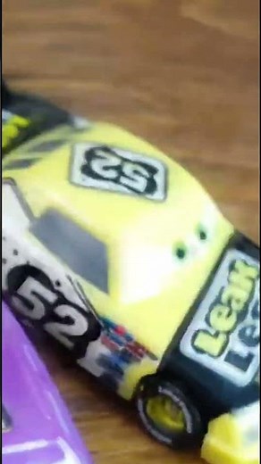 Тачки 2006 Самая Первая Гонка/Ничья Между Молнией Маккуином Кингом И Чико Хиксом #cars #тачкигонка