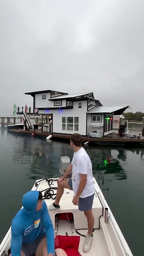 Building a 40ft Houseboat: Part 2 - Electrical, Foam & Siding