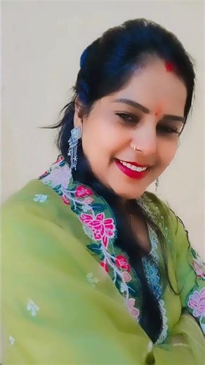 dil bekarar tha🫠🫠💃 #song #beautiful #shortvideo