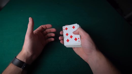 How anyone can perform card tricks that look professional