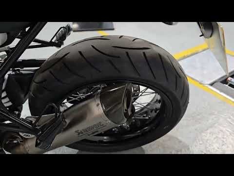 BMW R NINE T