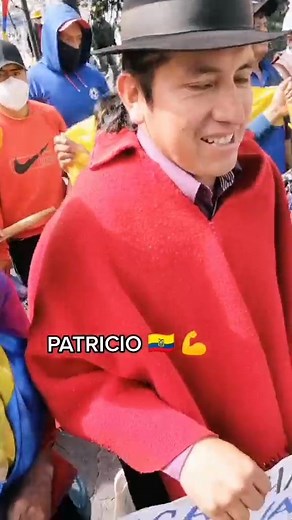 Lucha de Patricio en Ecuador: Enfrentamiento Con Policía