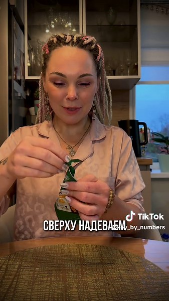 Сохрани и поделись 🤍 Используй этот #лайфхак , чтобы в твоих специях всегда был порядок 😍 #лайфхакидлядома #лайфхакидлякухни #хранение #идеидлядома