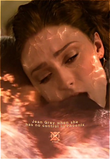 Jean Grey Becomes Phoenix in X-Men Dark Phoenix Movie Scene