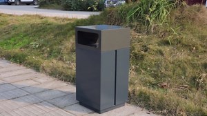 Heavy Duty Outdoor Trash Can, Commercial Trash Can for Outdoor Use, Suitable for Street Park School Parking Beach, All Weather Resistant Outdoor Garbage Can with Metal Liner, Square, Grey