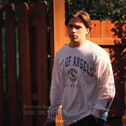 #ROBBYKEENE OPEN A WINDOW 🙌🏻 #cobrakai #xyzbca #viral #foryou