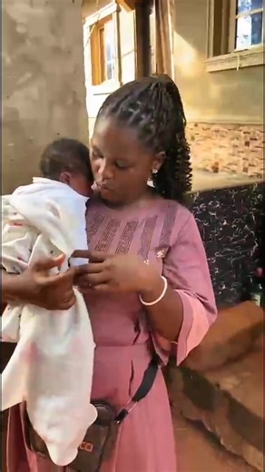 Three weeks baby so big I miss you my cry- cry baby 🥰 | Efe Samsonlifestyle