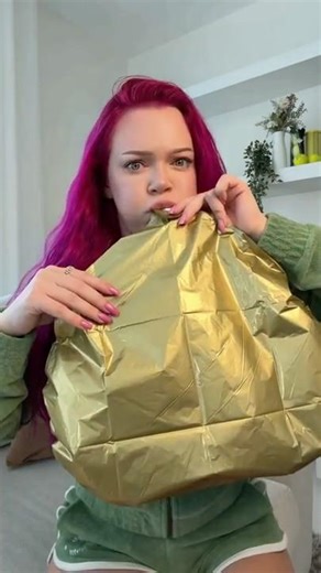 Balloon + toothpaste 😳🎈Does it work?