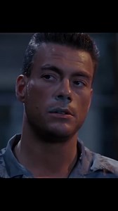 Van Damme takes down thugs | Entertainment - 6