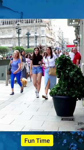 2.8K views · 36 reactions | Funny Reaction 藍 #comedy #prank #comedian #viral #explore #fun #reel | Prank Wars | Facebook