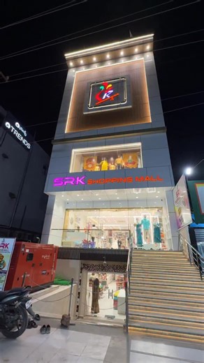 ᴊᴀᴅᴄʜᴇʀʟᴀ ɢᴀʟʟɪɢᴀɴɢꜱ on Instagram: "Guysssss visit noww !! SRK SHOPPING MALL . . . #fyp #shadnagar #balanagar #hyderabad #telangana"