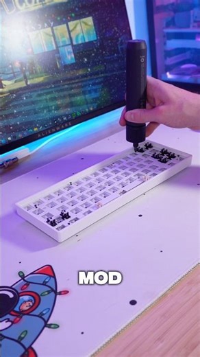 Modding my keyboard with the foam mod #techtok #keyboardmod #tapemod