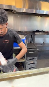 12K views · 86 reactions | ‏בלי אתגרים של טיקטוק ובלי נעליים!! ‏זה מה שתקבלו תמיד ב-50 שקלים אצל עזרא ובניו ‏עזרה ובניו ראשון לציון ‏דוד סחרוב 18 ‏כשר ! | אוכל זה כאן | Facebook