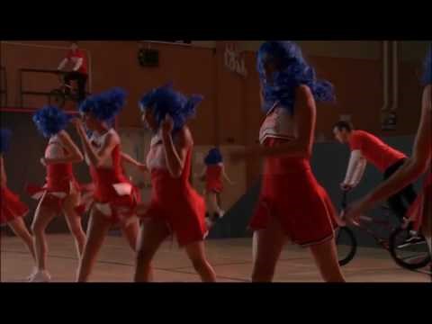 Glee - California gurls (Full performance) 2x11