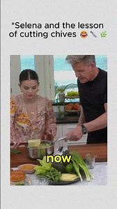 Selena and the lesson of cutting chives 😂🔪🌿 #SelenaGomez #BennyBlanco #SelenaFamily