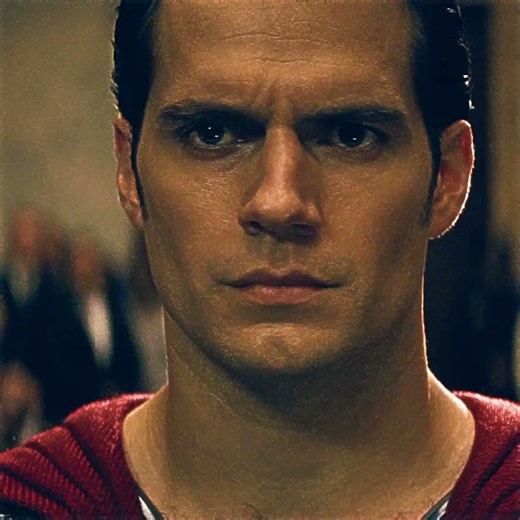 "A Melancholy Aura!" | Superman Alone in the Middle of a Fire! 🩸🔥😞