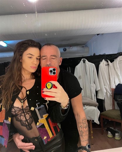 Eros Ramazzotti sempre più innamorato della fidanzata Dalila Gelsomino: «La vita è bella come te»