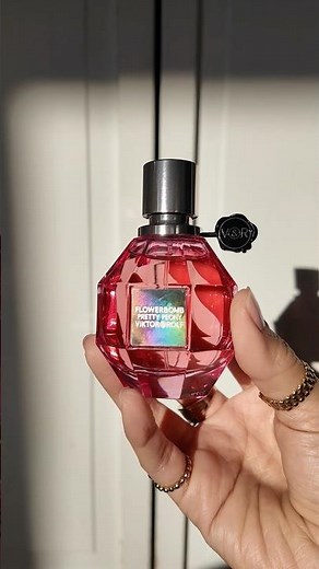 The Ultimate “Pretty Girl” Scent? Flowerbomb Pretty Peony
