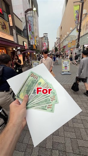 Can this dude build something STRONGER than the worlds strongest paper?? Feat @daichi3languages #travel #japantravelling #tokyojapan #visitasakusa #visittokyo