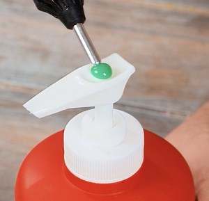 Door stopping, but make it a bottle dispenser | 3-Minute Hacks